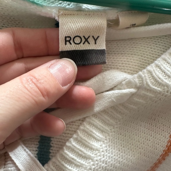 NWOT Roxy lightweight sweater - Picture 5 of 5